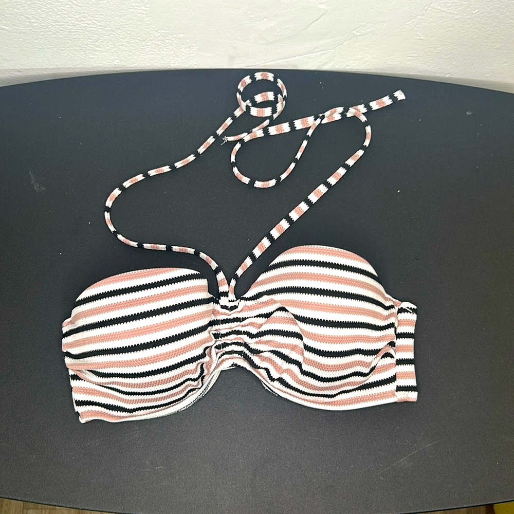 💕shade and shore💕 bikini top size 36C like new condition. Black brown white